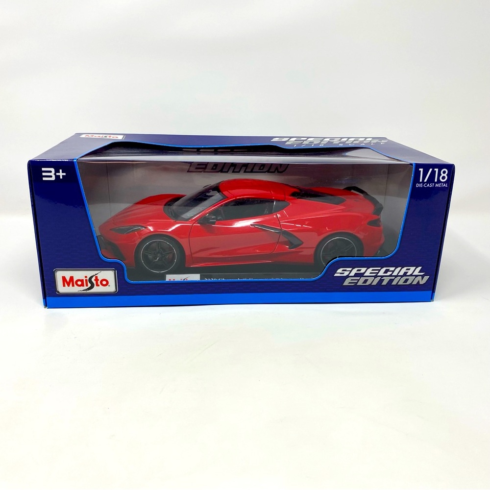 2020 Chevrolet Corvette Stingray Coupe, 1:18 Scale Diecast model‎ car by Maisto